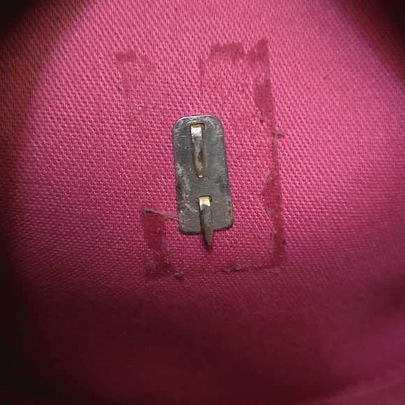 Roberta Di Camerino Red Round Crossbody - Picture 11 of 13